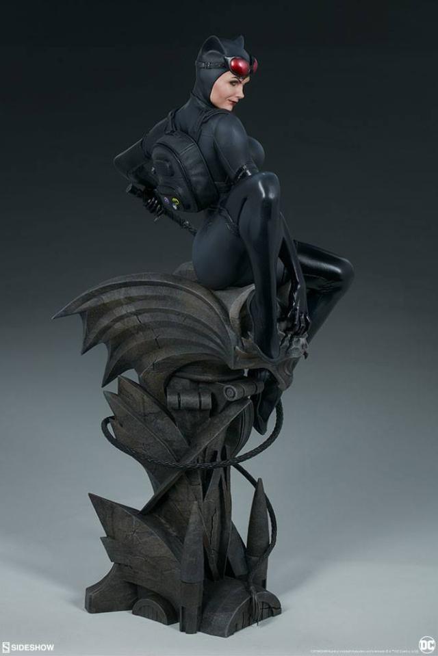 Sideshow 300678 - DC Comics - Catwoman