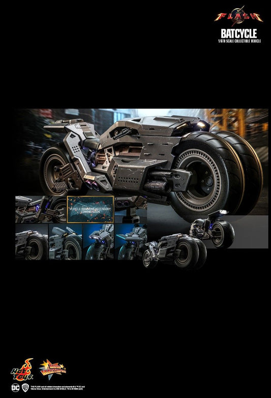 Hot Toys MMS704 - DC Comics - The Flash - Batcycle