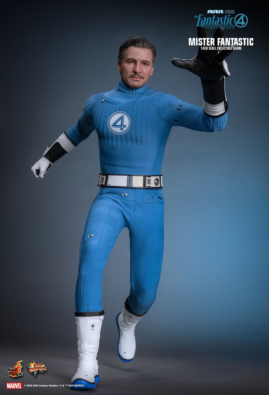 Hot Toys MMS821B - Marvel Comics - The Fantastic Four : First Steps - Mister Fantastic 【Pre-Order】