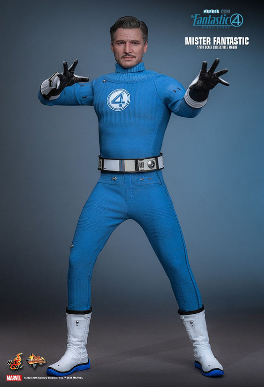 Hot Toys MMS821B - Marvel Comics - The Fantastic Four : First Steps - Mister Fantastic 【Pre-Order】