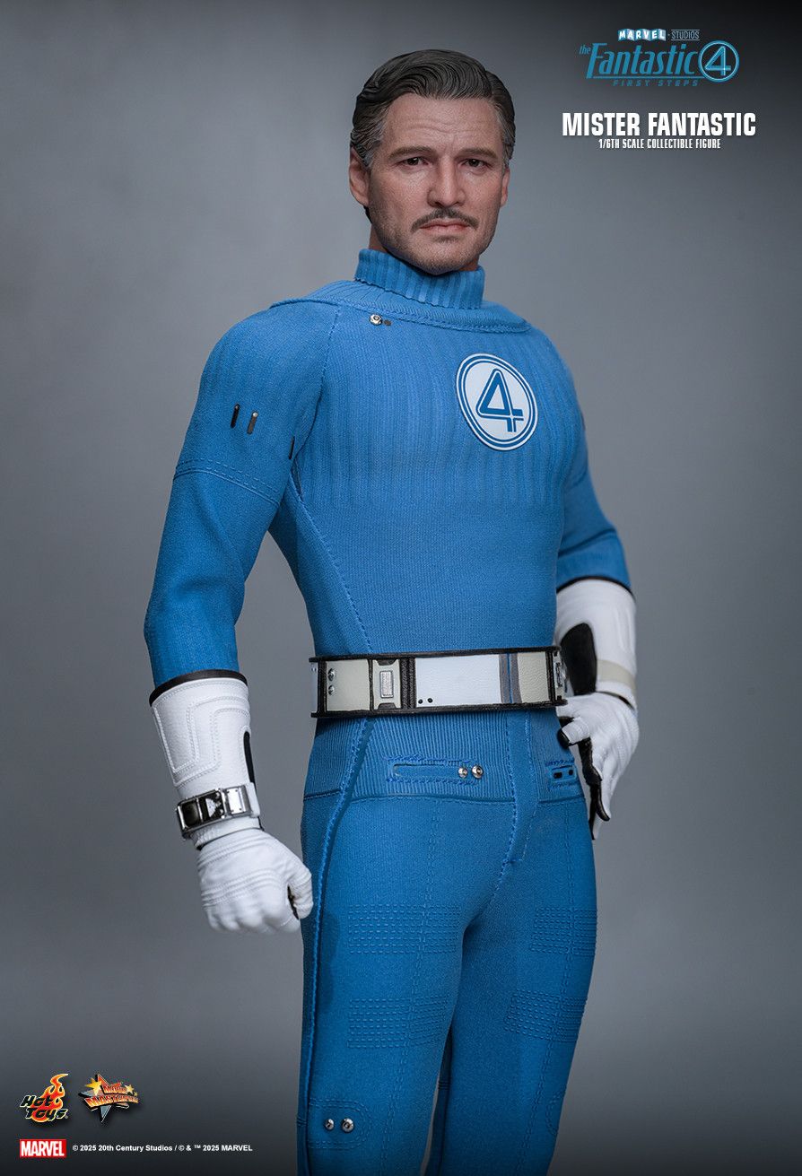 Hot Toys MMS821 - Marvel Comics - The Fantastic Four : First Steps - Mister Fantastic 【Pre-Order】