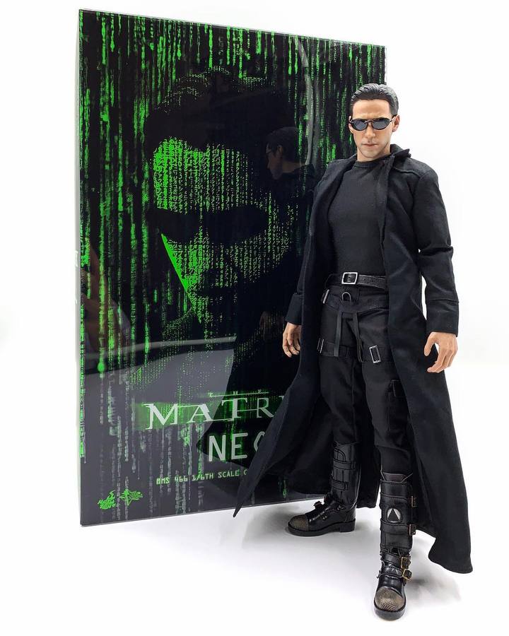 Hot Toys MMS466 - The Matrix - Neo