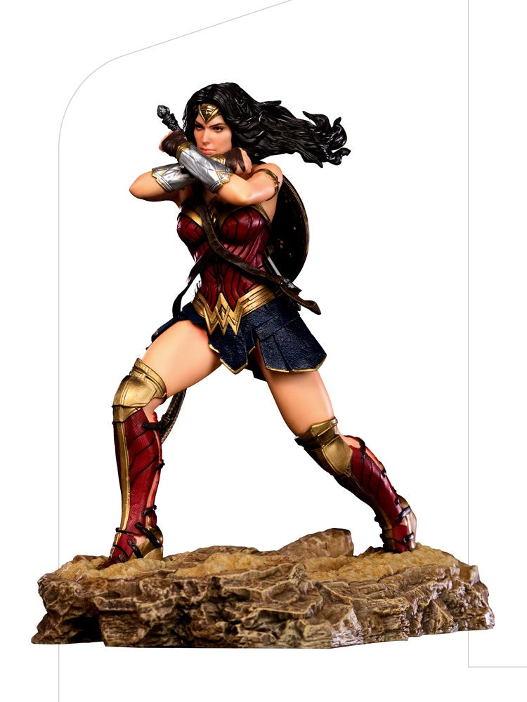 Iron Studios DCCJLE56521-10 - DC Comics - Zack Snyder's Justice League - Wonder Woman