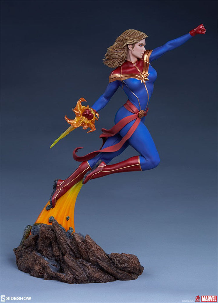 Sideshow 200573 - Marvel Comics - Captain Marvel