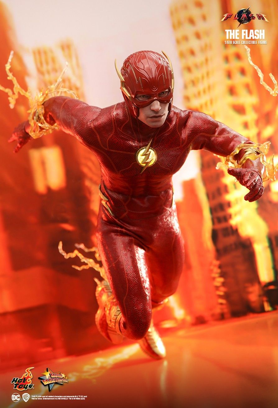 Hot Toys MMS713 - DC Comics - The Flash - Flash Standard Version【Pre-Order】