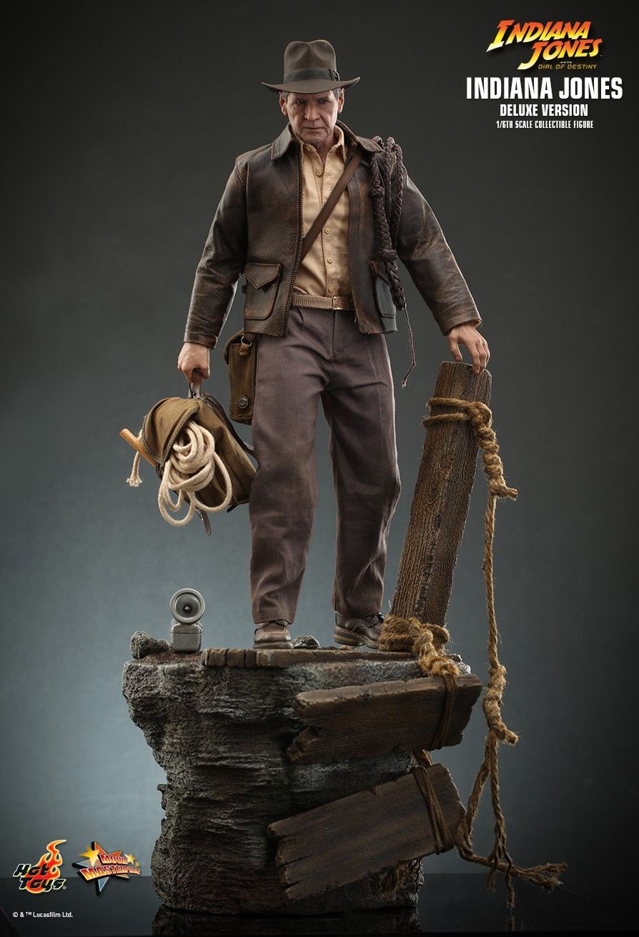 Hot Toys MMS717 - Indiana Jones & The Dial Of Destiny - Indiana Jones Deluxe Version【Pre-Order】