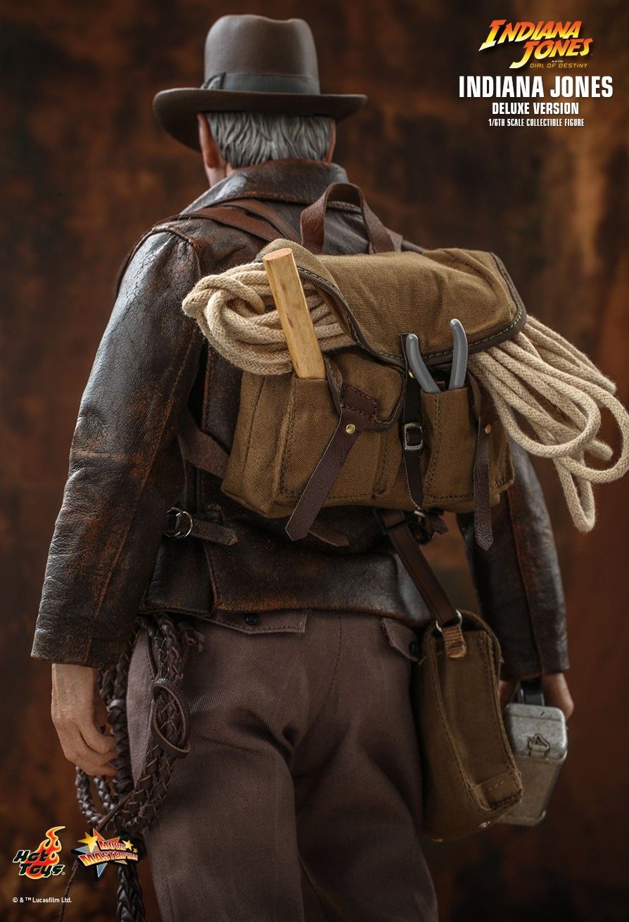 Hot Toys MMS717 - Indiana Jones & The Dial Of Destiny - Indiana Jones Deluxe Version【Pre-Order】