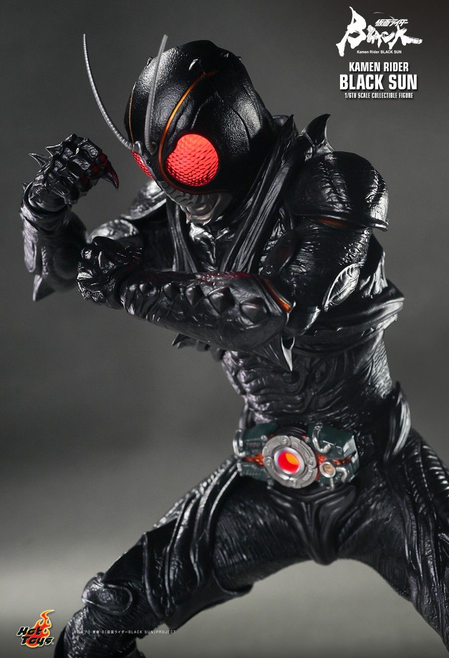 Hot Toys TMS100 - Kamen Rider - Black Sun Standard Version