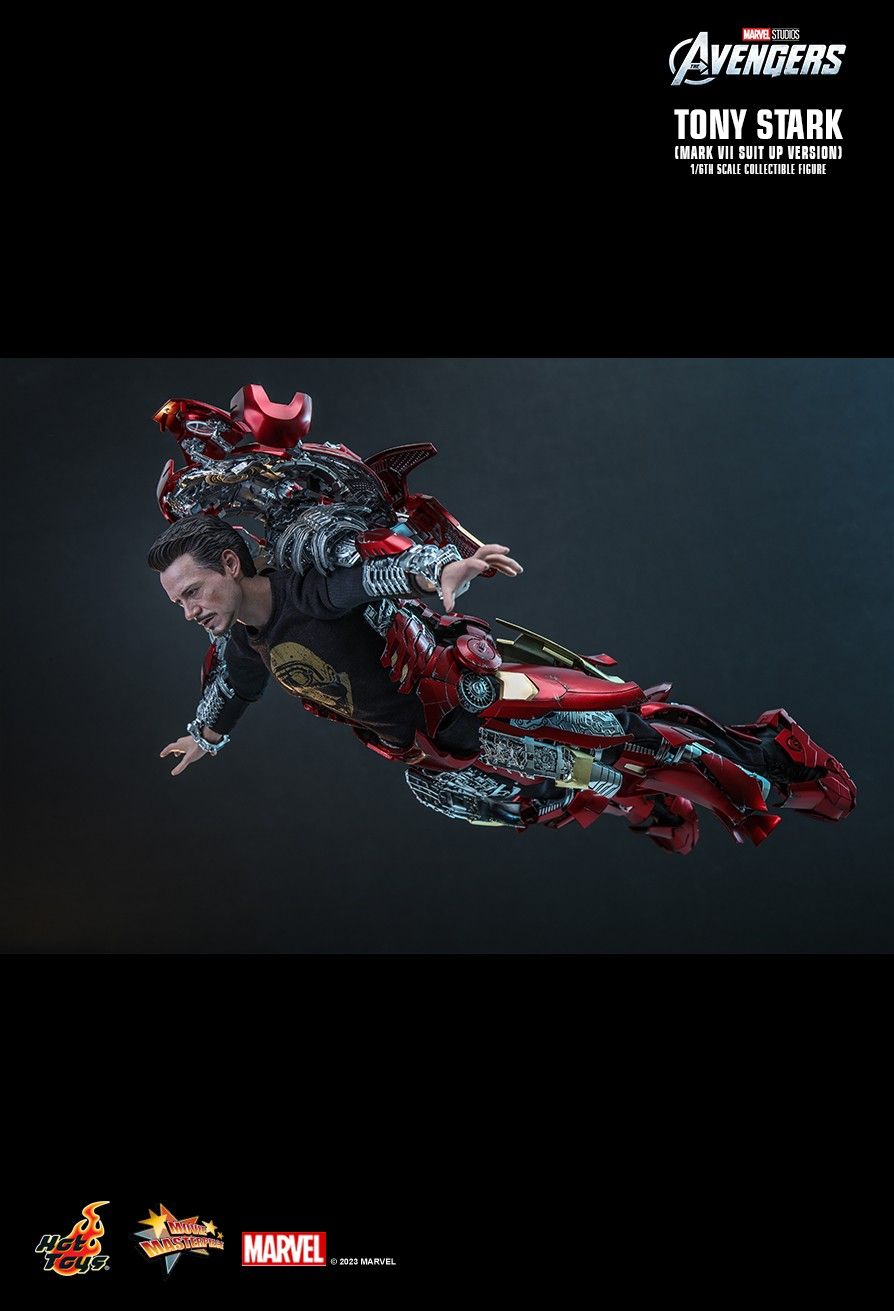 Hot Toys MMS718 - Marvel Comics - The Avengers - Tony Stark Mark VII Suit Up Version【Pre-Order】