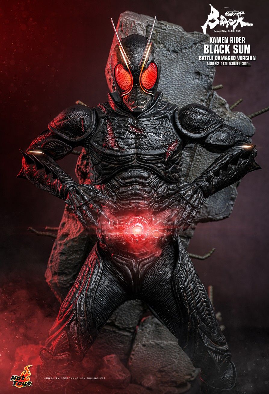 Hot Toys TMS115 - Kamen Rider Black Sun - Black Sun Battle Damaged Version