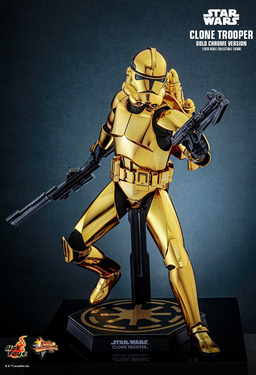 Hot Toys MMS735 - Star Wars - Clone Trooper Gold Chrome Version