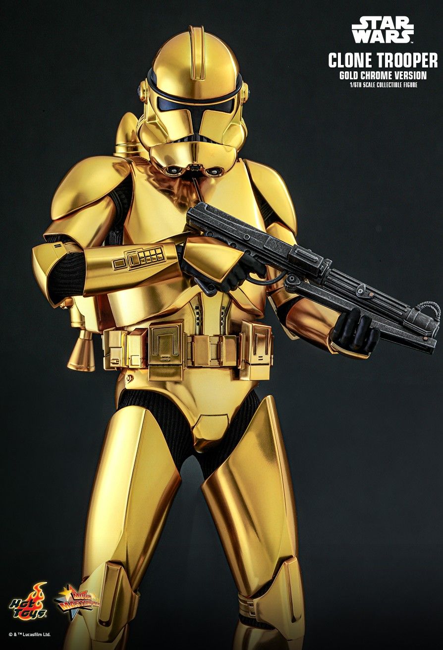 Hot Toys MMS735 - Star Wars - Clone Trooper Gold Chrome Version