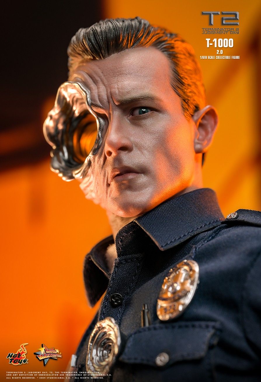 Hot Toys MMS774 - Terminator 2 : Judgment Day - T-1000【Pre-Order】