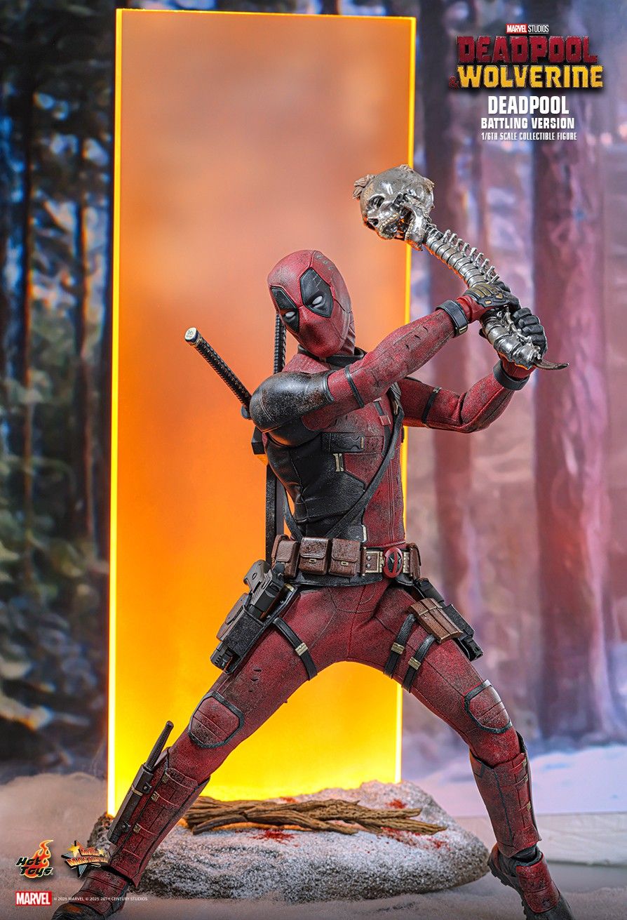 Hot Toys MMS782 - Marvel Comics - Deadpool & Wolverine - Deadpool Battling Version
