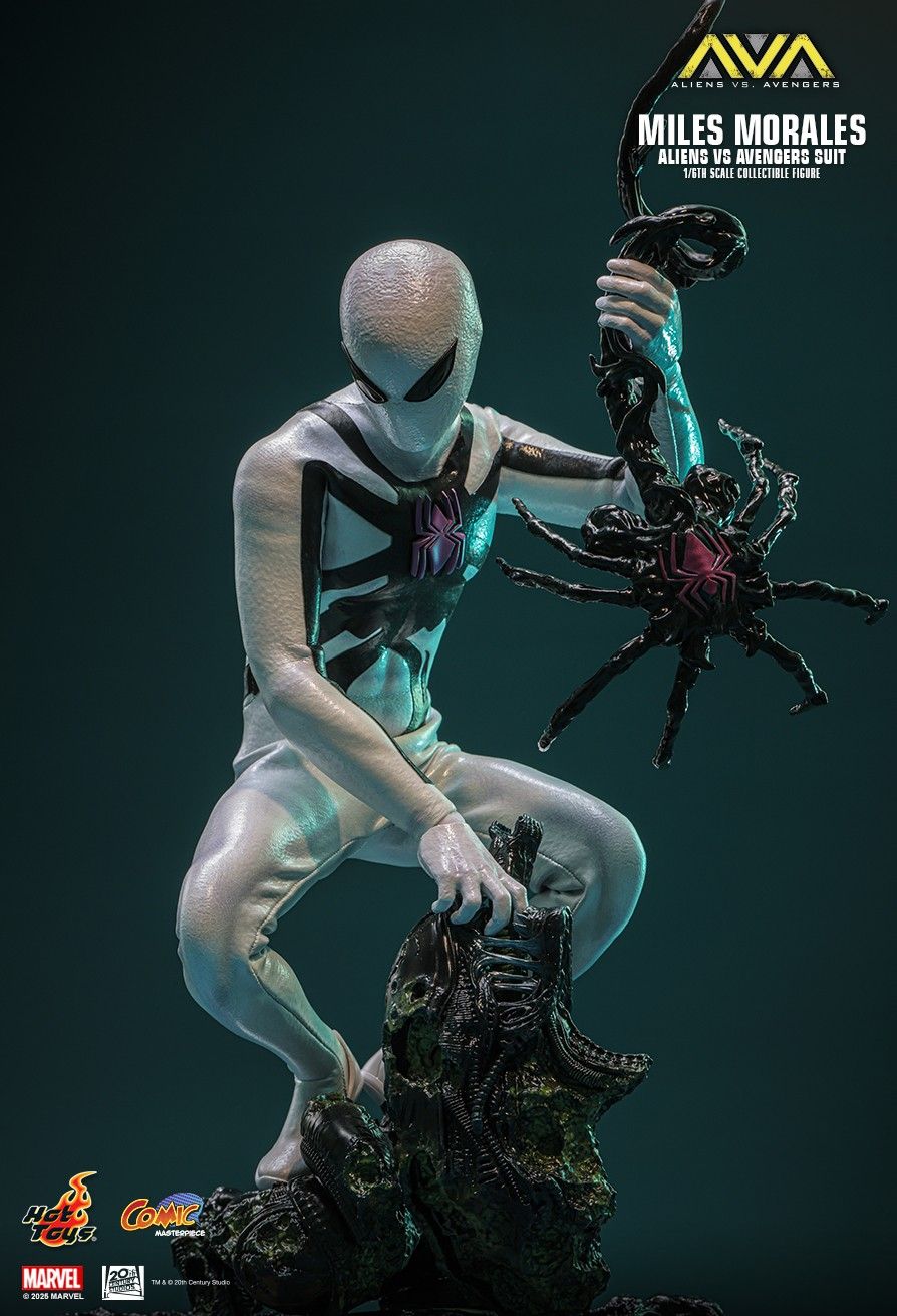 Hot Toys CMS027 - Marvel Comics - Alien Vs. Avengers - Miles Morales Alien Vs. Avengers Suit