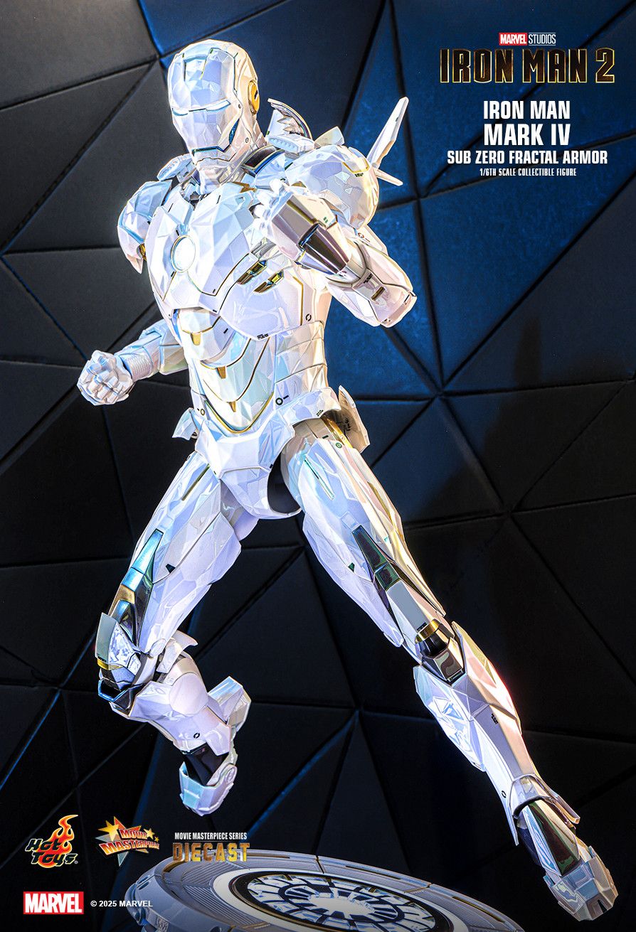 Hot Toys MMS830D76 - Marvel Comics - Iron Man 2 - Iron Man Mark IV Sub Zero Fractal Armor