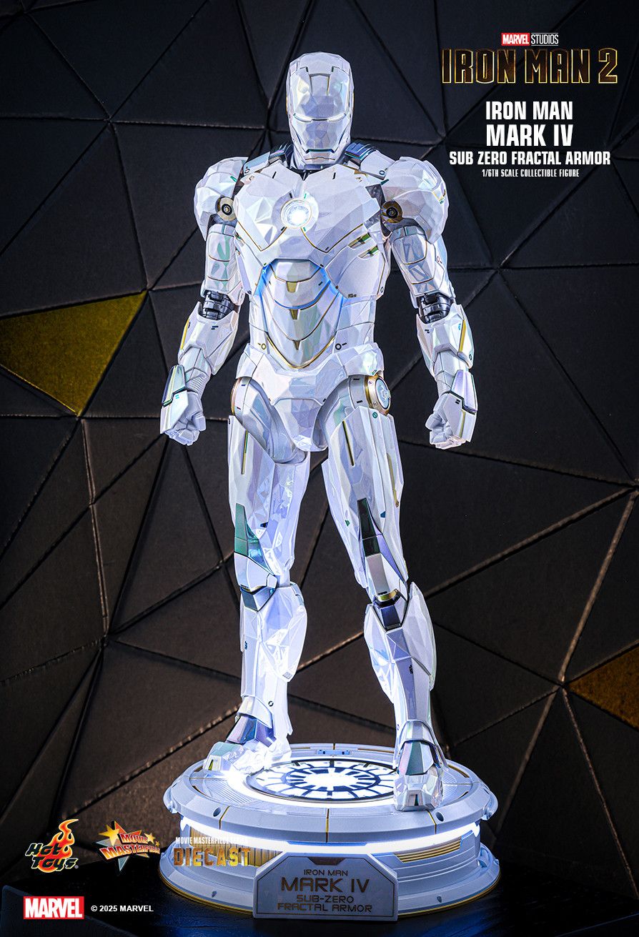 Hot Toys MMS830D76 - Marvel Comics - Iron Man 2 - Iron Man Mark IV Sub Zero Fractal Armor