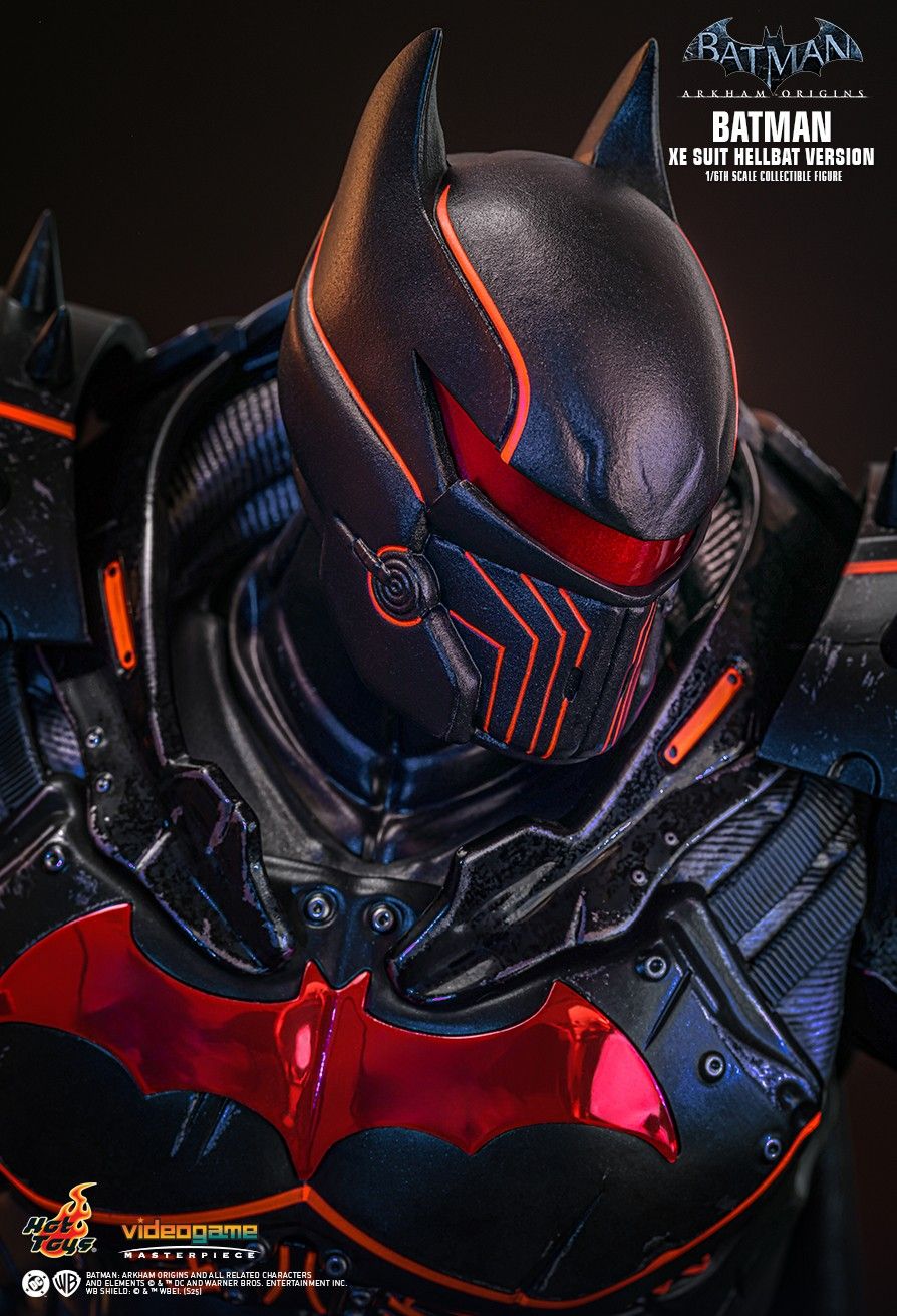 Hot Toys VGM73 - Batman: Arkham Origins - Batman XE Suit Hellbat Version