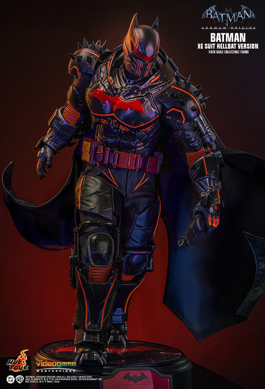 Hot Toys VGM73 - Batman: Arkham Origins - Batman XE Suit Hellbat Version