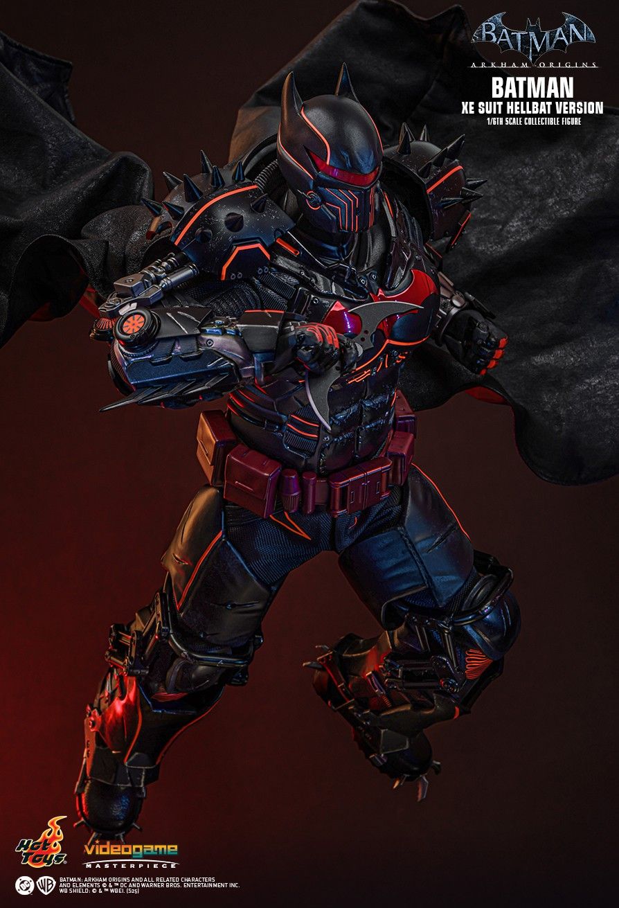 Hot Toys VGM73 - Batman: Arkham Origins - Batman XE Suit Hellbat Version