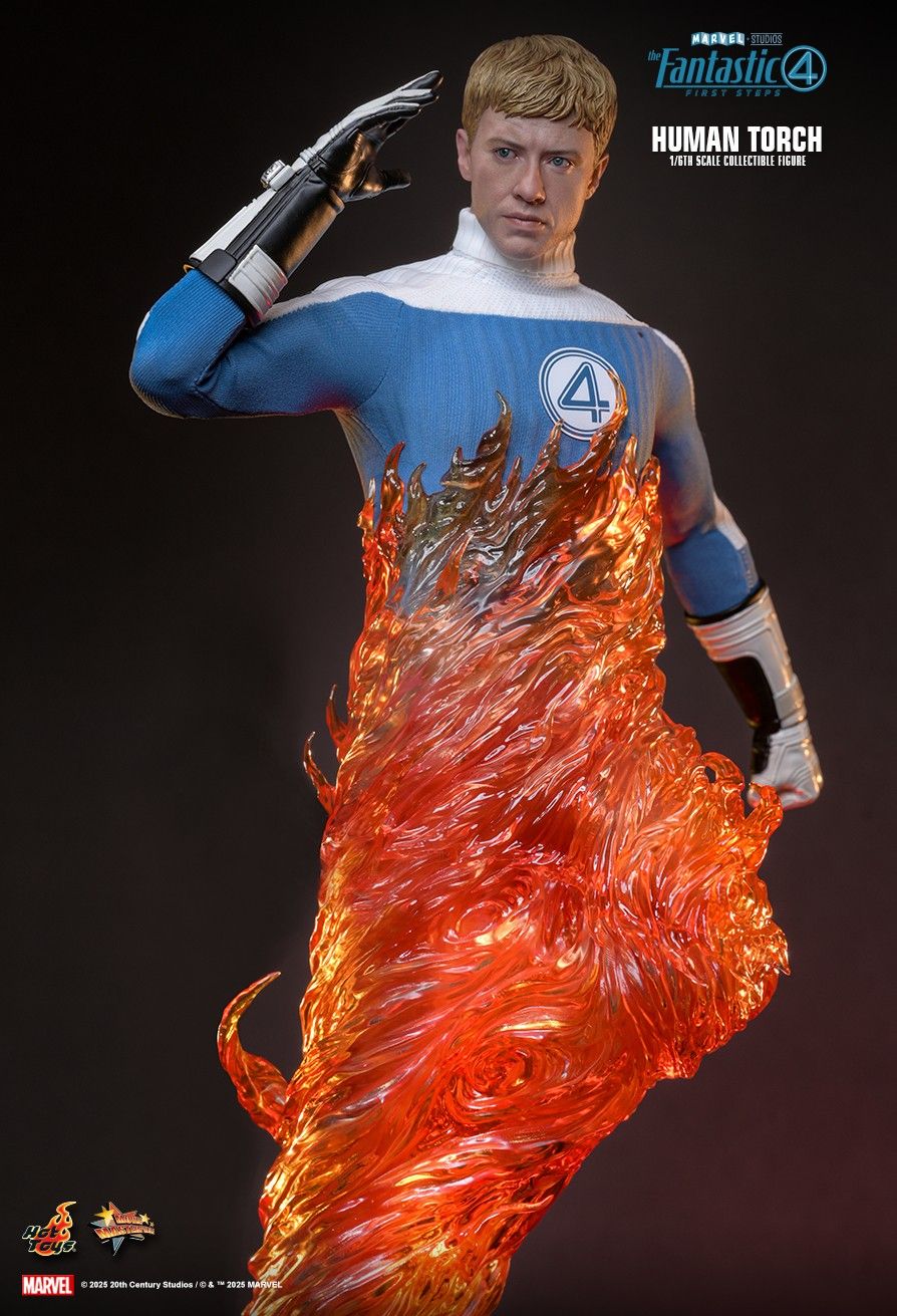 Hot Toys MMS829B - Marvel Comics - The Fantastic Four : First Steps - Human Torch【Pre-Order】
