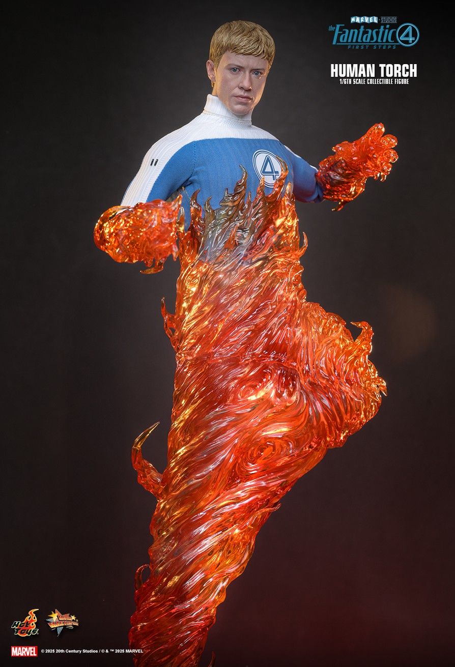 Hot Toys MMS829 - Marvel Comics - The Fantastic Four : First Steps - Human Torch【Pre-Order】