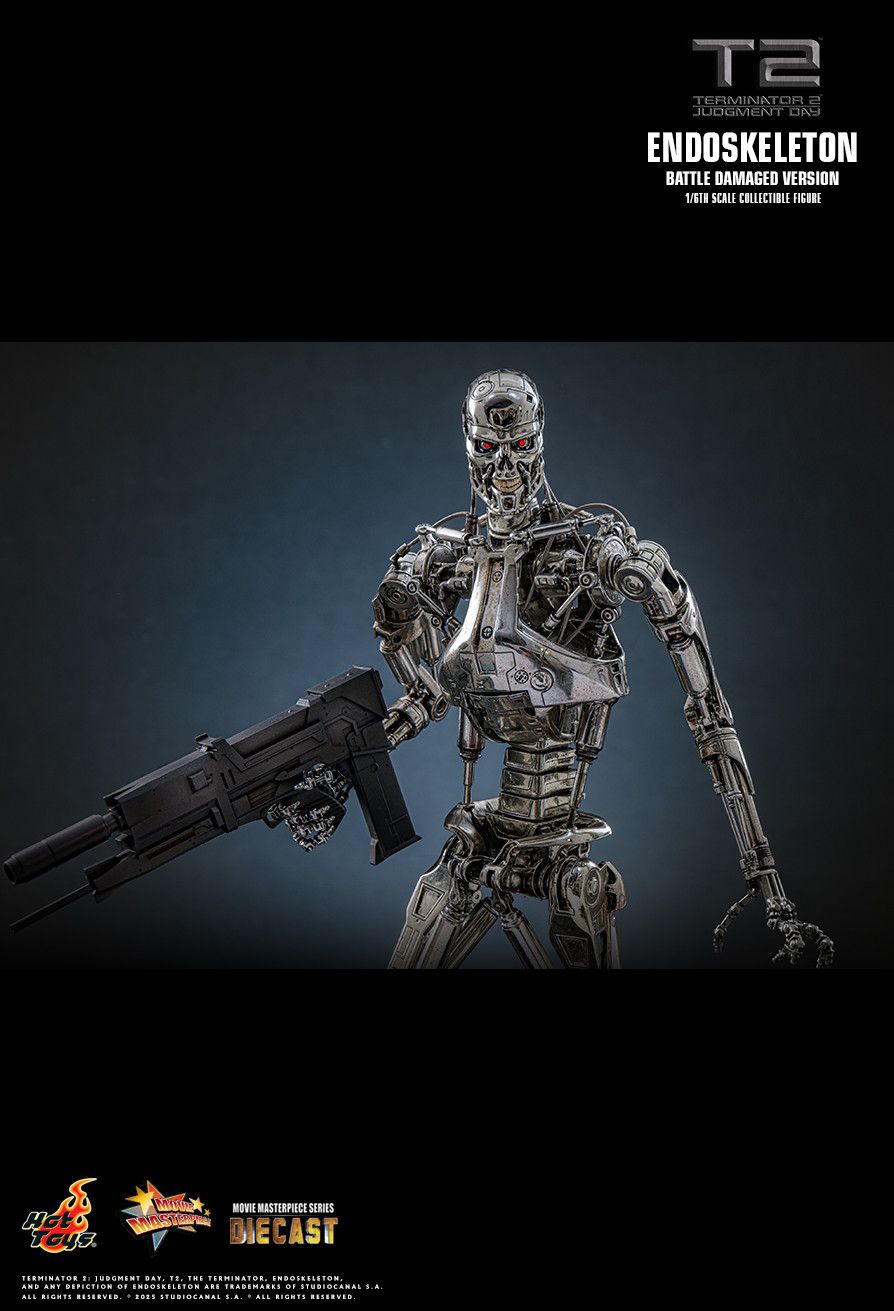Hot Toys MMS840D77 - Terminator 2 : Judgment Day - Endoskeleton Battle Damaged Version【Pre-Order】