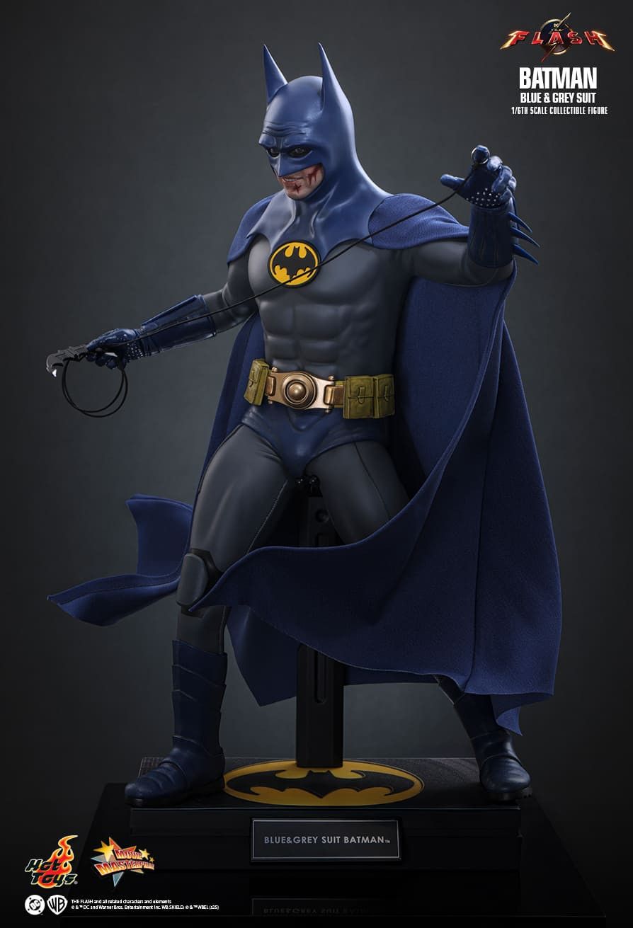 Hot Toys MMS834 - DC Comics - The Flash - Batman Blue & Grey Suit【Pre-Order】