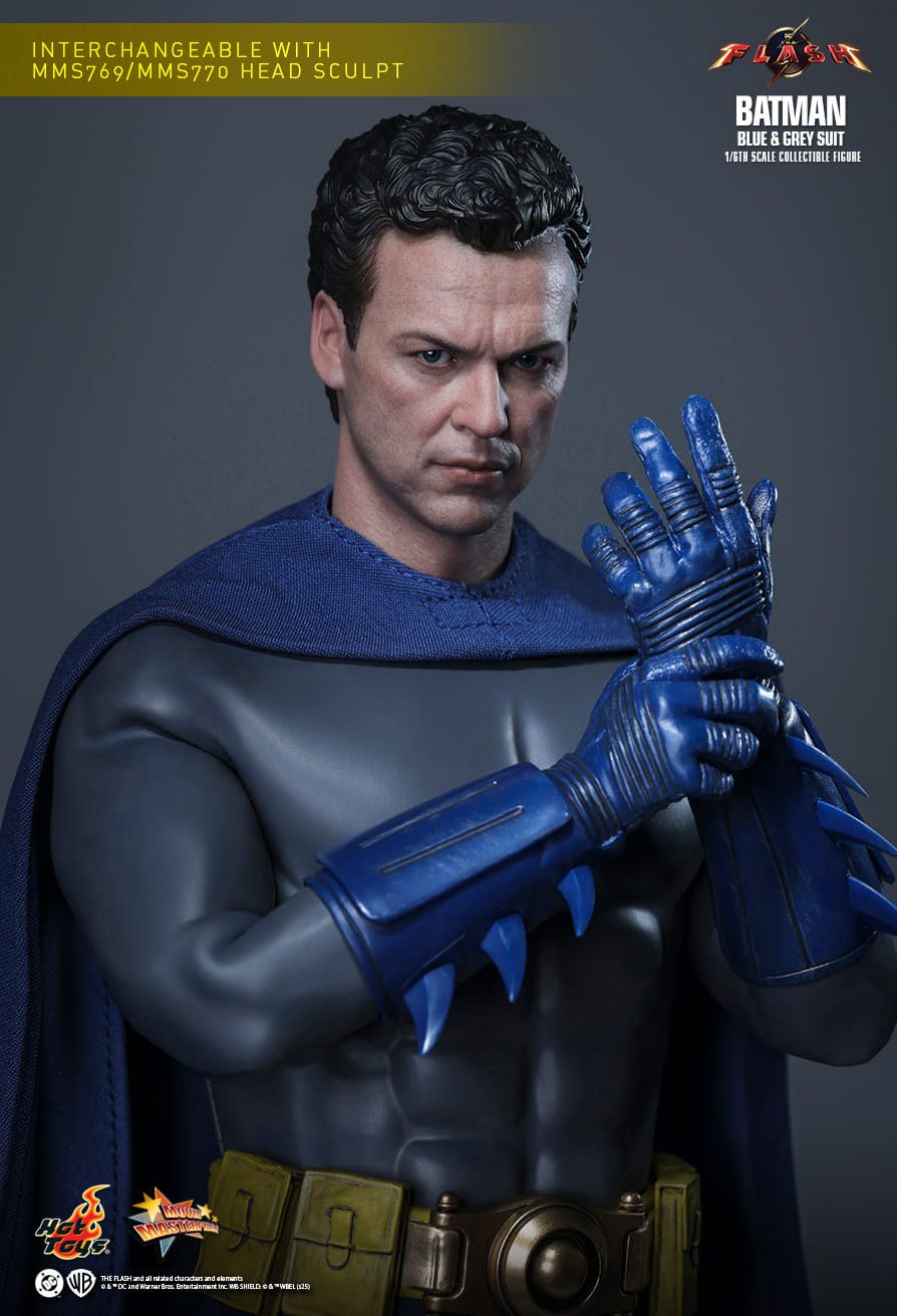 Hot Toys MMS834 - DC Comics - The Flash - Batman Blue & Grey Suit【Pre-Order】