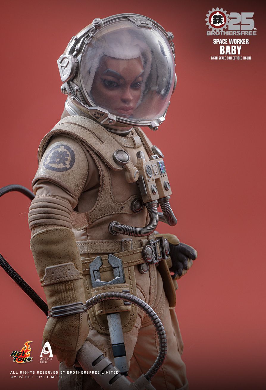 Hot Toys AMC040 - Brothersfree X Hot Toys - Space Worker Baby 【Pre-Order】