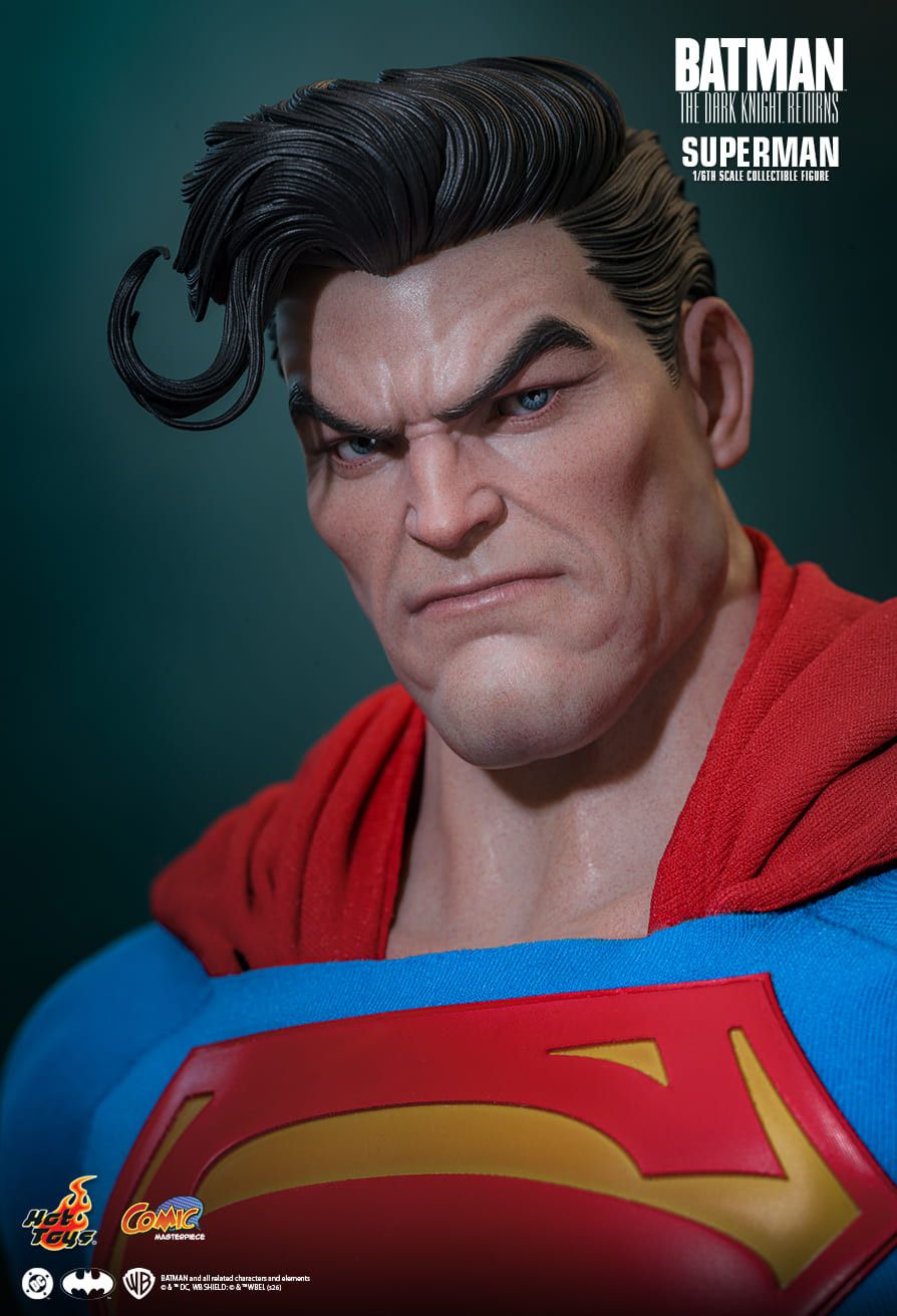 Hot Toys CMS032 - DC Comics - Batman : The Dark Knight Returns - Superman【Pre-Order】