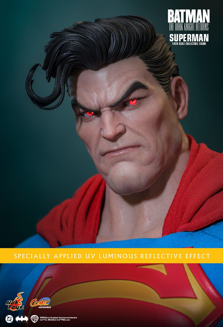 Hot Toys CMS032 - DC Comics - Batman : The Dark Knight Returns - Superman【Pre-Order】