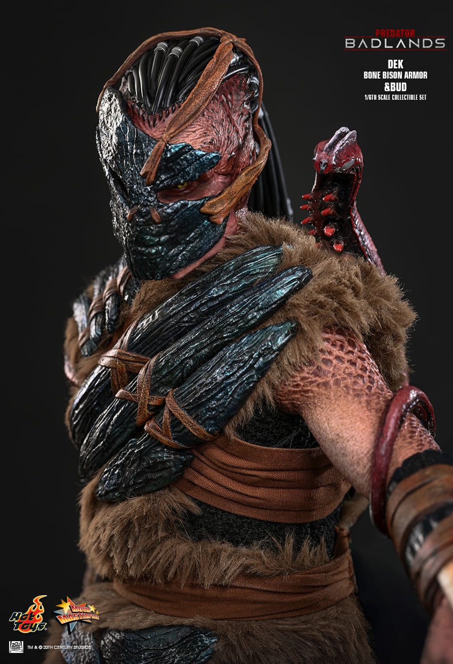 Hot Toys MMS873 - Predator : Badlands - Dek Bone Bison Armor & Bud【Pre-Order】