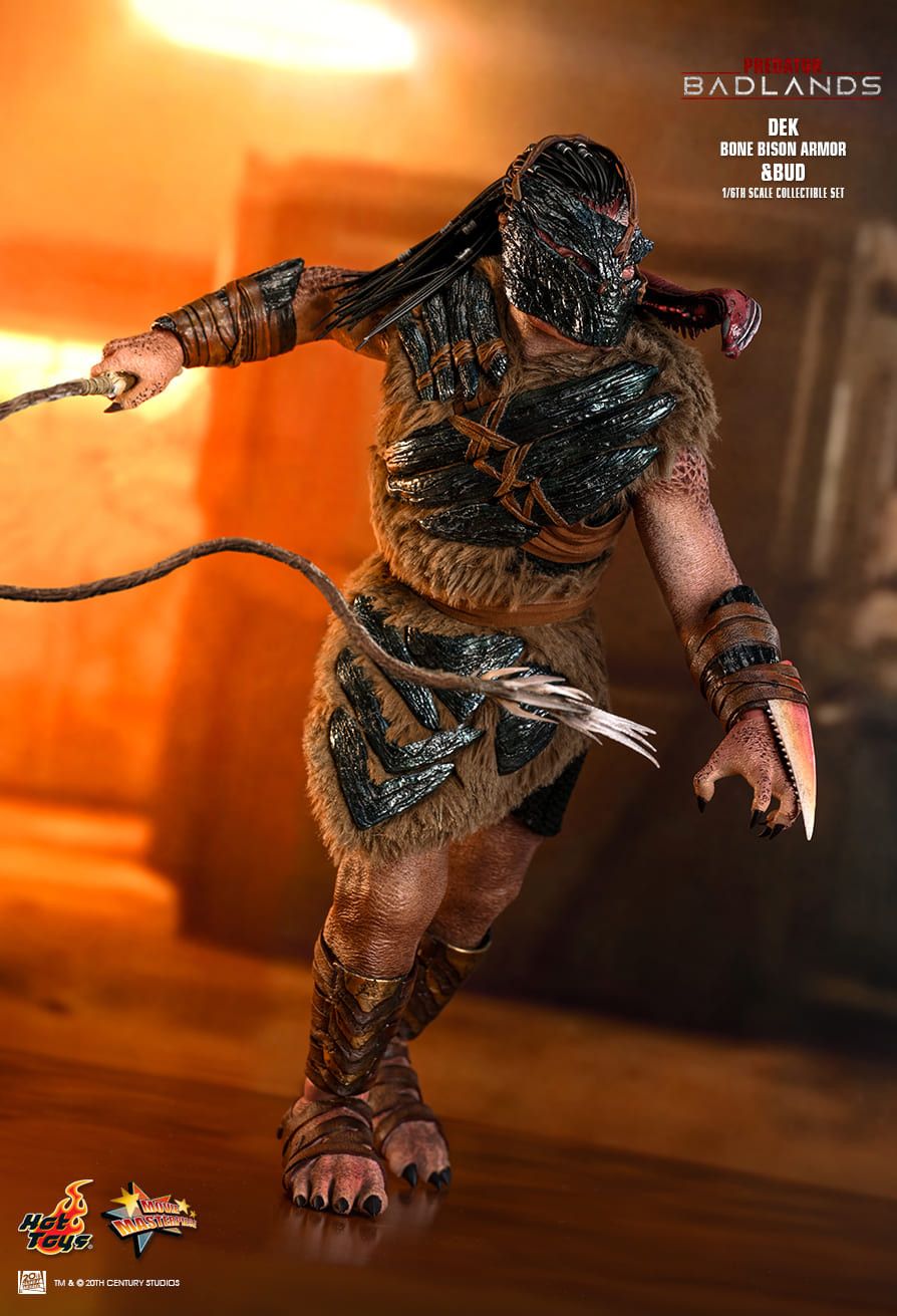 Hot Toys MMS873 - Predator : Badlands - Dek Bone Bison Armor & Bud【Pre-Order】