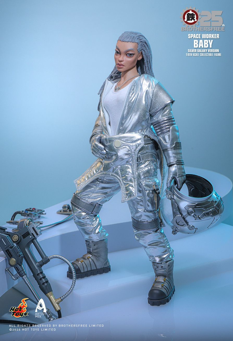 Hot Toys AMC041 - Brothersfree X Hot Toys - Space Worker Baby Silver Galaxy【Pre-Order】