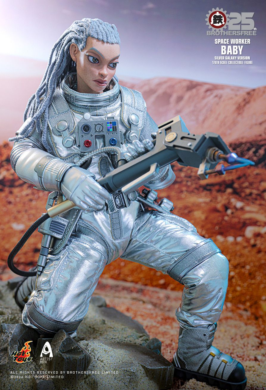 Hot Toys AMC041 - Brothersfree X Hot Toys - Space Worker Baby Silver Galaxy【Pre-Order】
