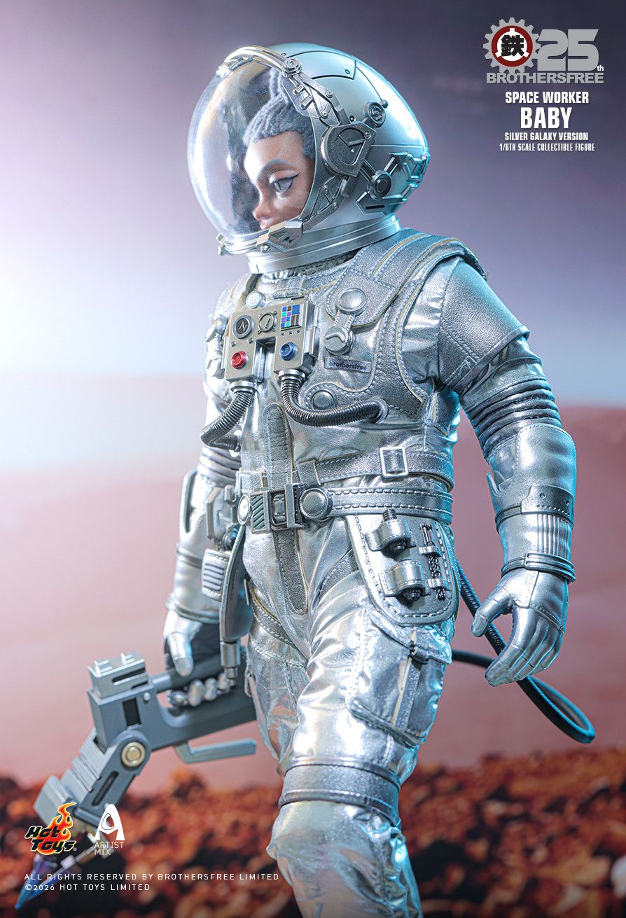 Hot Toys AMC041 - Brothersfree X Hot Toys - Space Worker Baby Silver Galaxy【Pre-Order】
