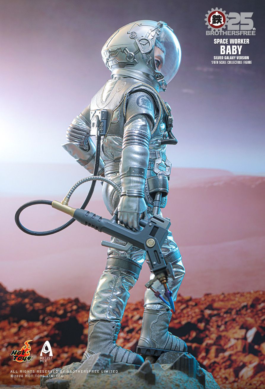Hot Toys AMC041 - Brothersfree X Hot Toys - Space Worker Baby Silver Galaxy【Pre-Order】