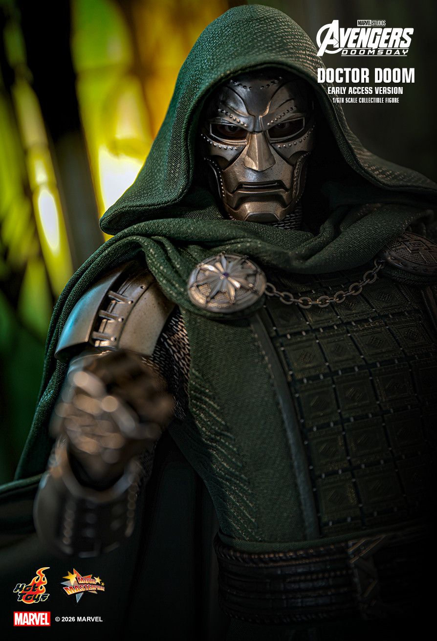 Hot Toys MMS906 - Marvel Comics - Avengers : Doomsday - Doctor Doom【Pre-Order】