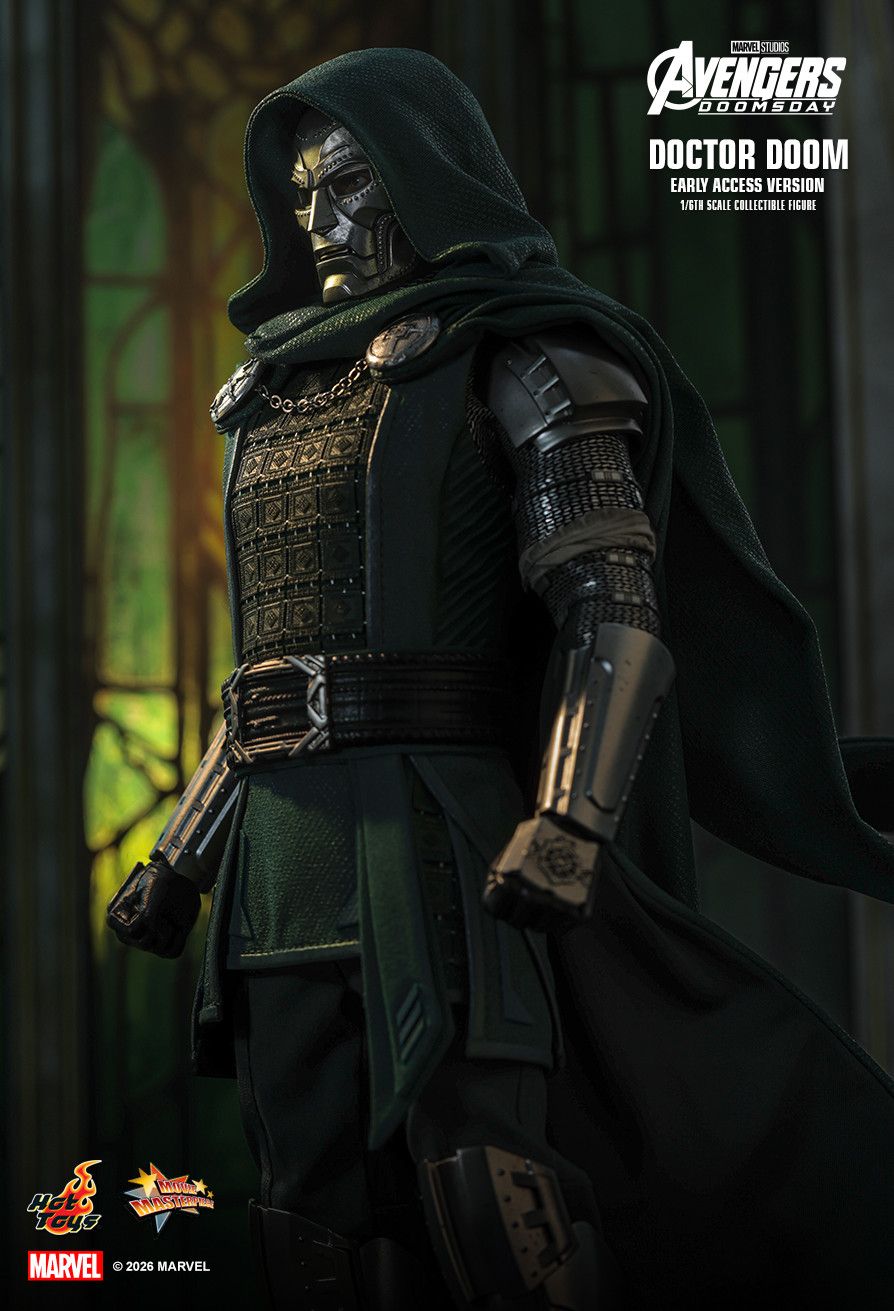Hot Toys MMS906 - Marvel Comics - Avengers : Doomsday - Doctor Doom【Pre-Order】