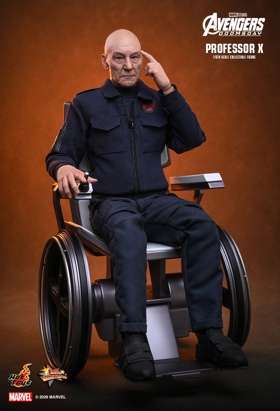 Hot Toys MMS917 - Marvel Comics - Avengers : Doomsday - Professor X【Pre-Order】