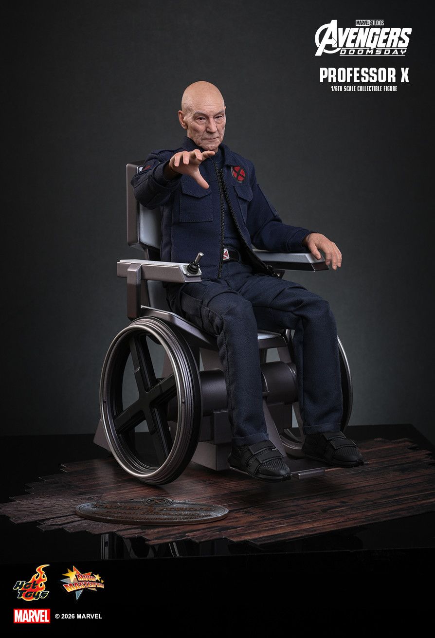 Hot Toys MMS917 - Marvel Comics - Avengers : Doomsday - Professor X【Pre-Order】