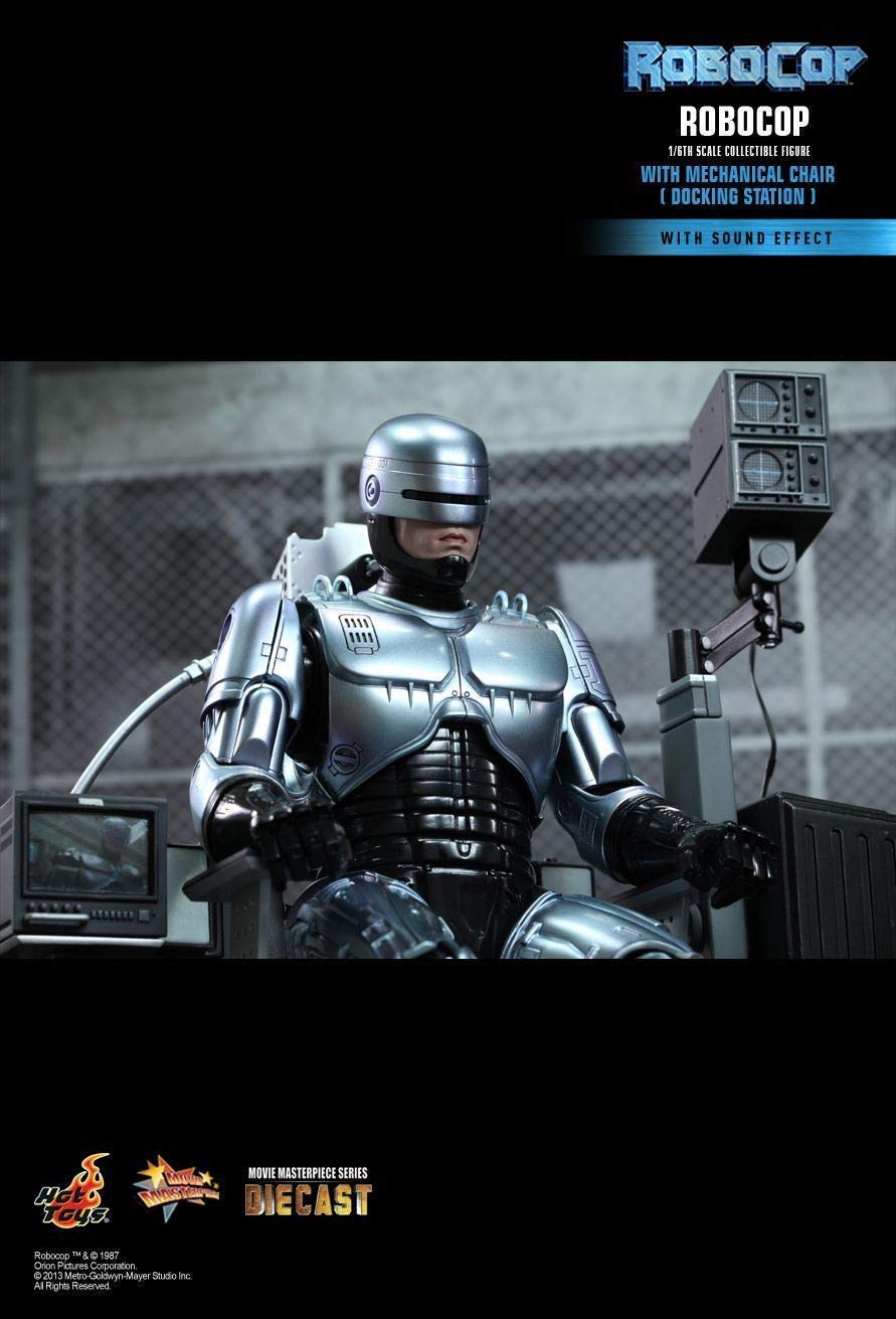 Hot Toys MMS203D05 - Robocop - Robocop With Mechanical Chair Docking Station