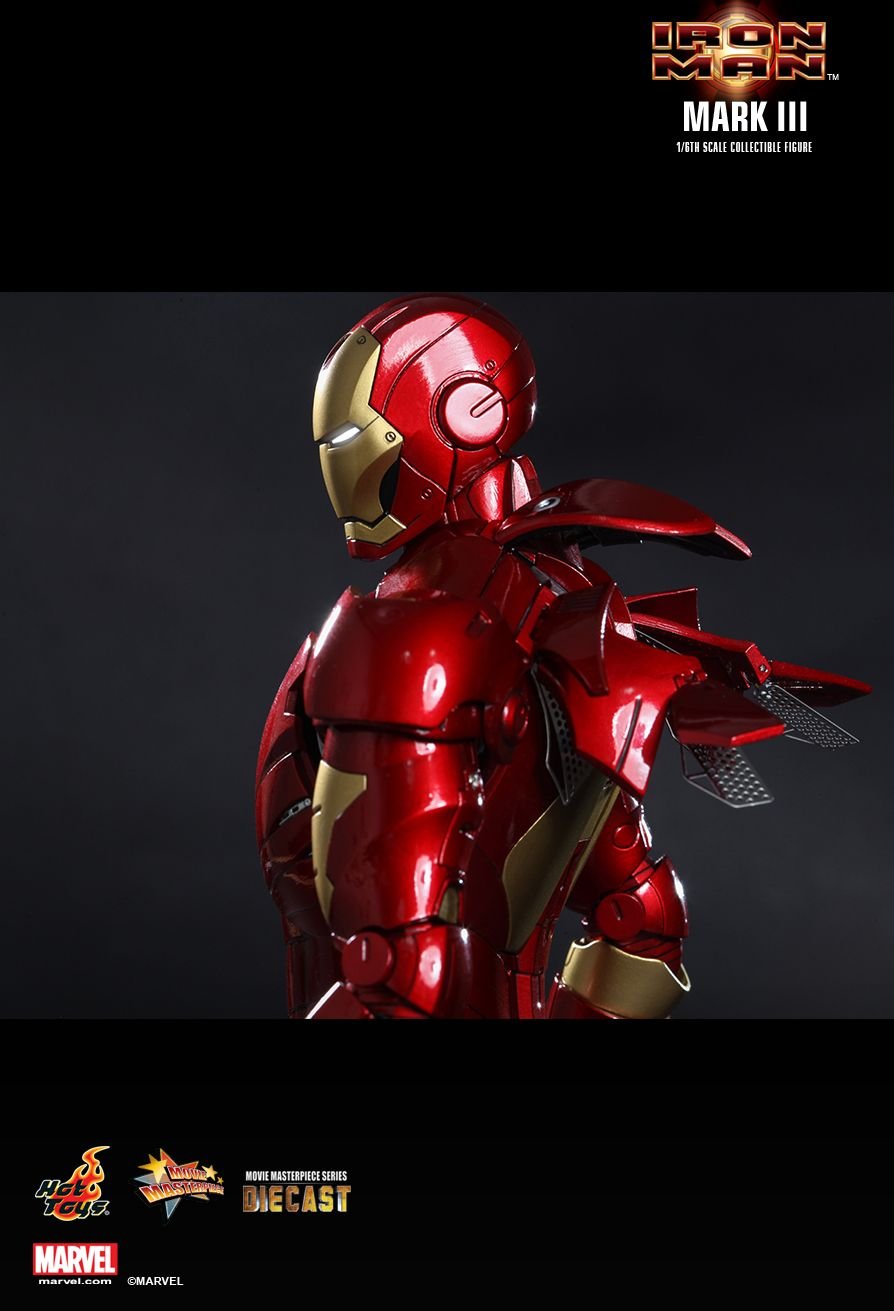 Hot Toys MMS256D07B - Marvel Comics - Iron Man - Iron Man Mark 3 Deluxe Version