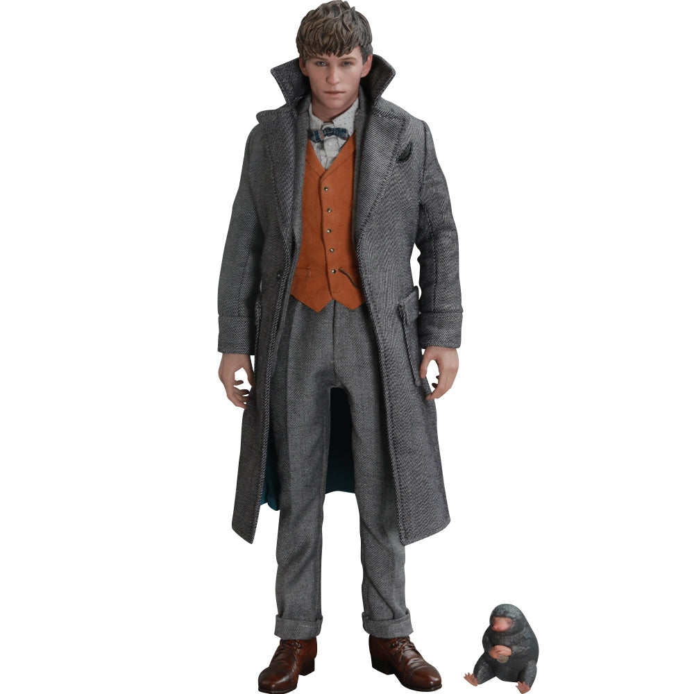 Hot Toys MMS512B - Fantastic Beasts : The Crimes Of Grindelwald - Newt Scamander Deluxe Vers