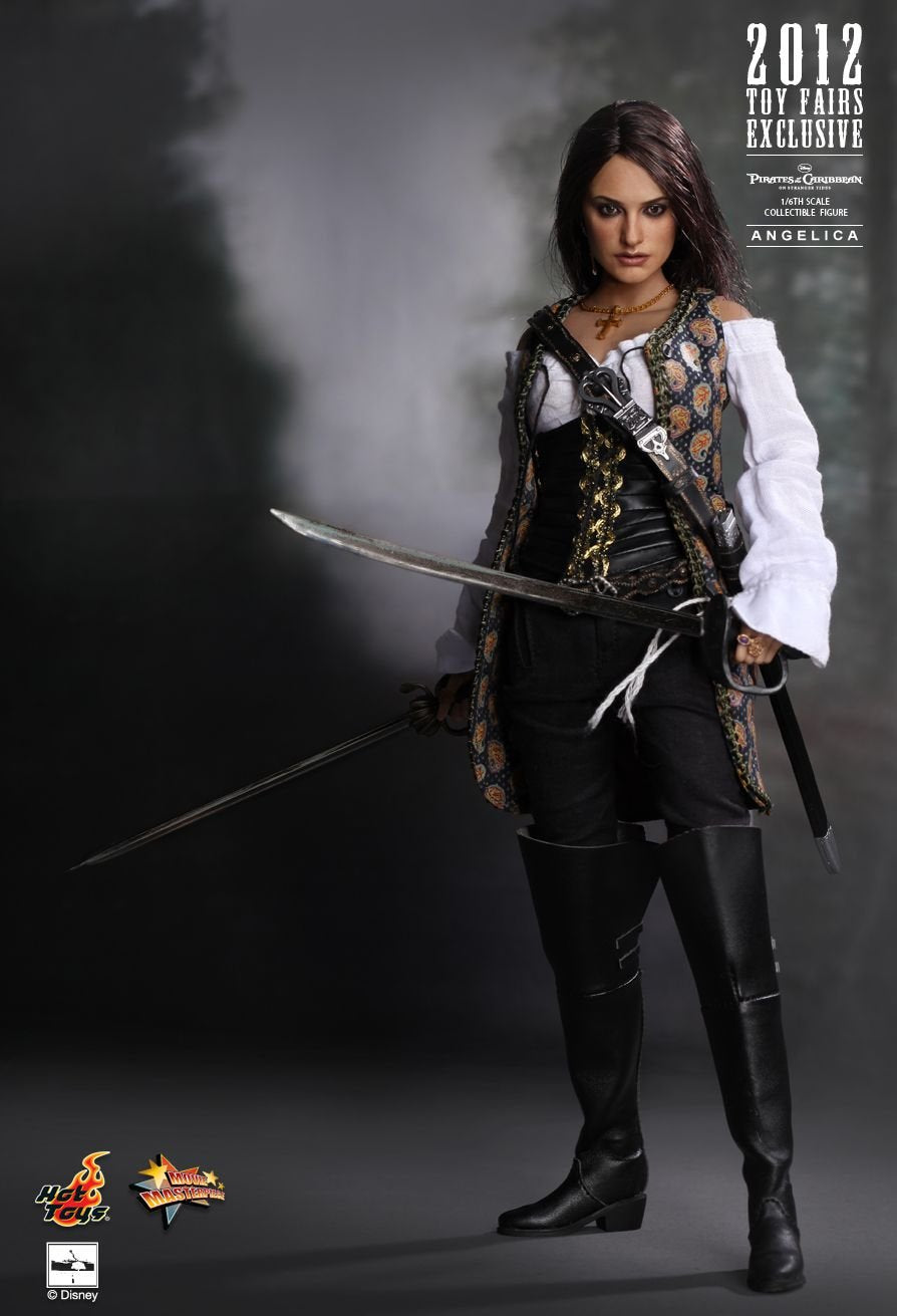 Hot Toys MMS181 - Pirates Of The Caribbean : On Stranger Tides - Angelica