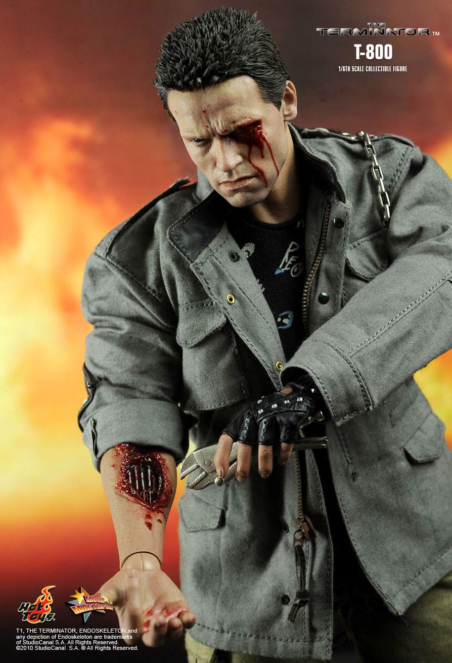 Hot Toys MMS136 - The Terminator - T800