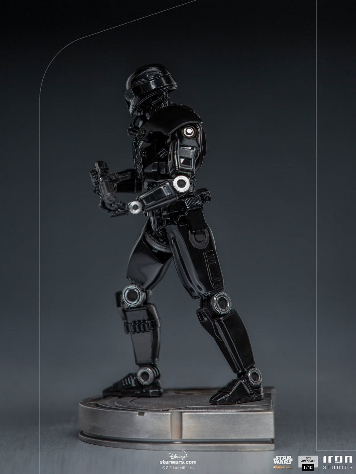 Iron Studios - Star Wars : The Mandalorian - Dark Trooper