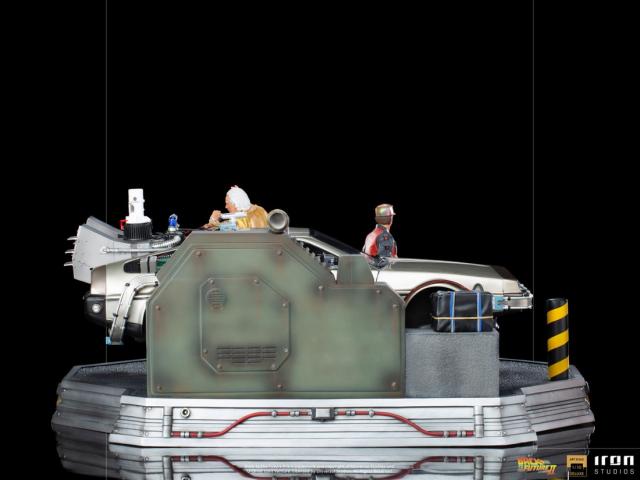 Iron Studios UNBTTF51021-10 - Back to the Future Part II - DeLorean Full Set Deluxe