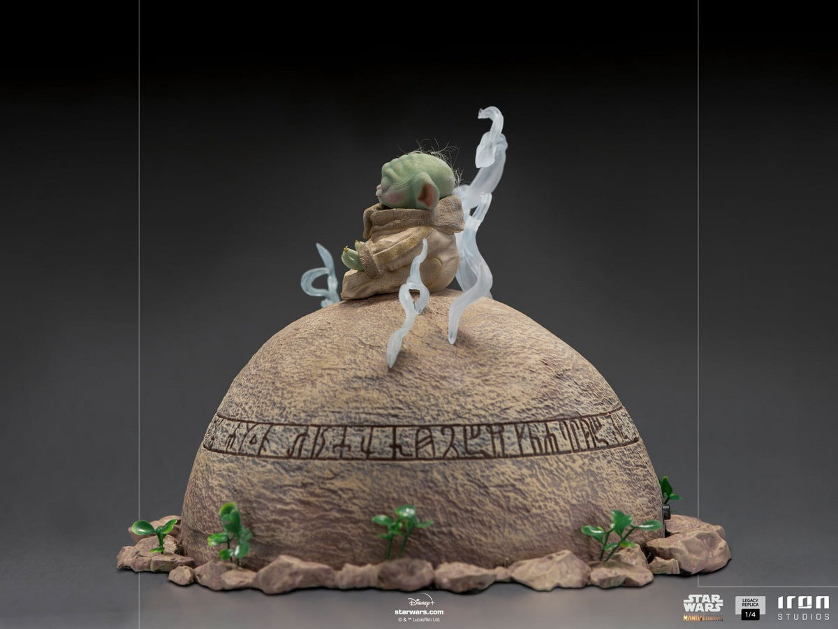 Iron Studios LUCSWR46921-14 - Star Wars : The Mandalorian - Grogu Legacy Replica